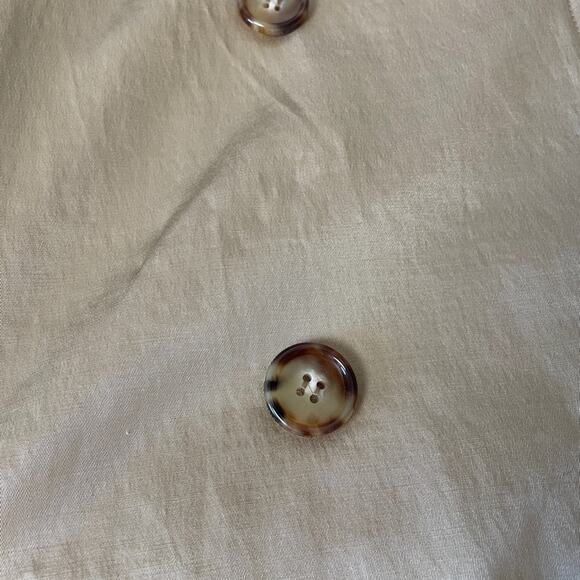 Burberry Beige Off-Shoulder Buttoned Top 6 - Picture 6 of 8